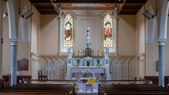 Live stream Mass from the Sacred Heart Church, Courtmacsherry